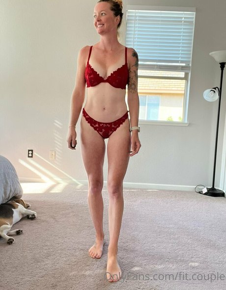 スムーズなオンリーファンズ ヌード ギャラリー