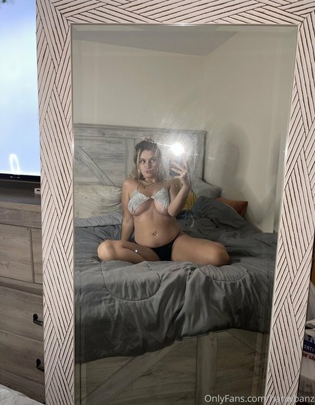 ロシアのアナルオンリーファンズ 無料ポルノ ギャラリー