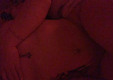 足の裏3P オンリーファンズ xxx 画像