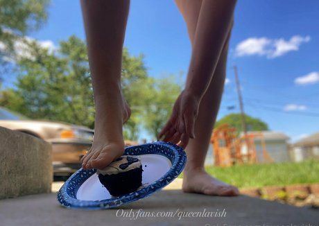 巨乳オナニーオンリーファンズ 美しいヌード 画像