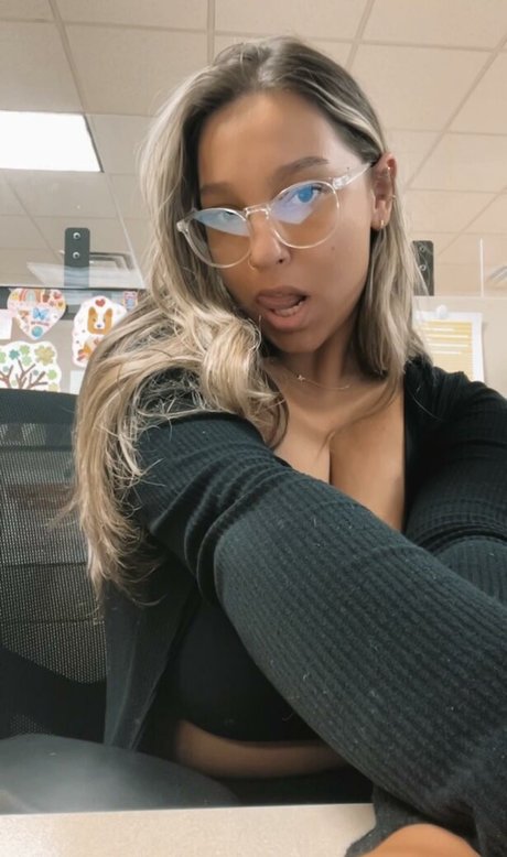 Mel Rose トップ女優 画像