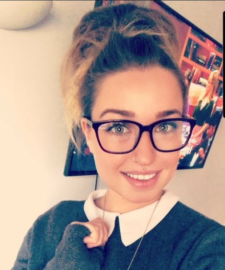 zaynes91 ヌード女優 写真