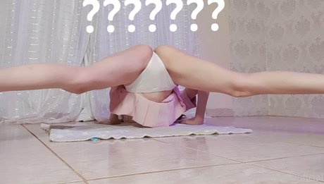 takaidesuoficial 高品質のポルノスター 画像