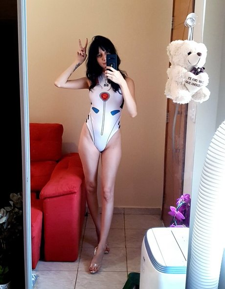 パンツを食い込ませるオンリーファンズ ホットヌード 写真