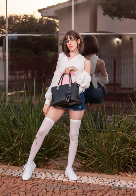 takaidesuoficial アダルトスター ギャラリー