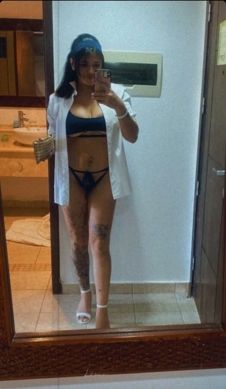 Mikayla Dabash ポルノスター トップ 写真