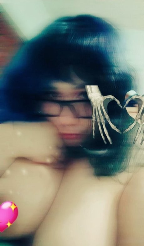 Moomochi ポルノスター セクシー 写真