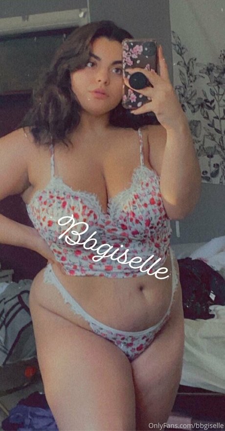 ぽっちゃりカップルオンリーファンズ 無料セックス アーカイブ