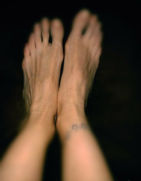 clarita feet ポルノスター 高品質 写真