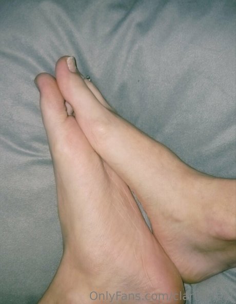 レズビアン誘惑オンリーファンズ 無料ヌード 写真