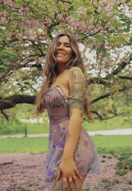 妊娠中のオンリーファンズ 美しい ギャラリー