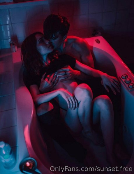 sunset fawn 完璧な女優 画像