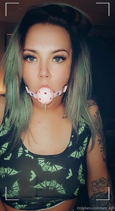 コスプレ フェムボーイ オンリーファンズ アートヌード ギャラリー