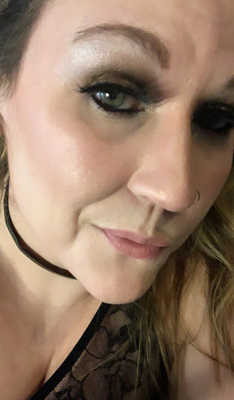 アラブの女の子オンリーファンズ エロ 写真