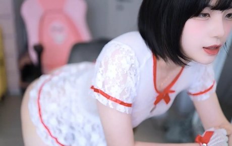 zlzzlz95 裸モデル 画像