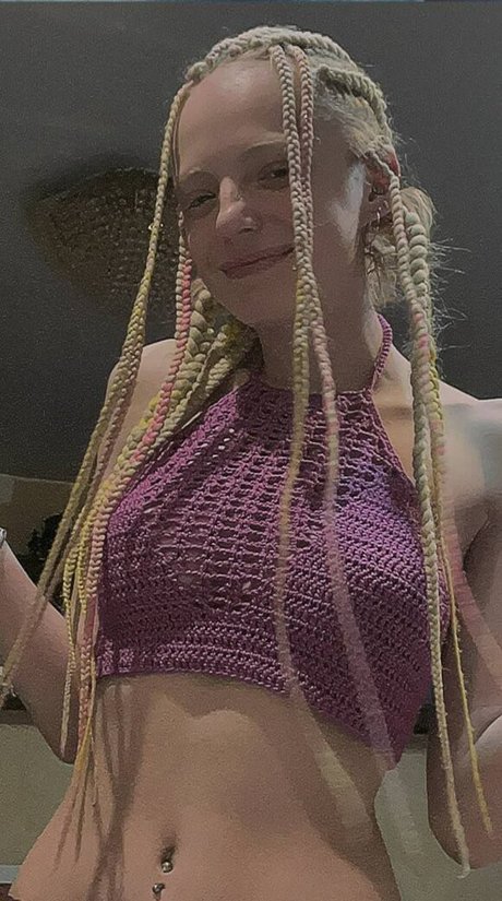 肉厚熟女オンリーファンズ アートヌード 写真