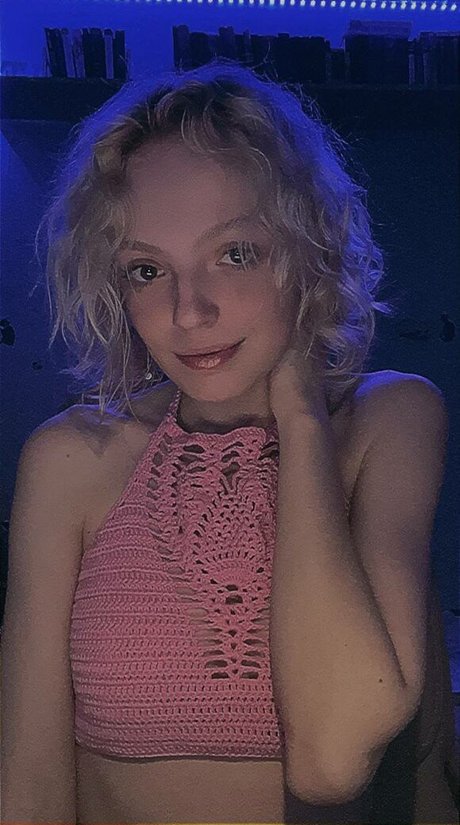 Romanowwa プロフィール写真