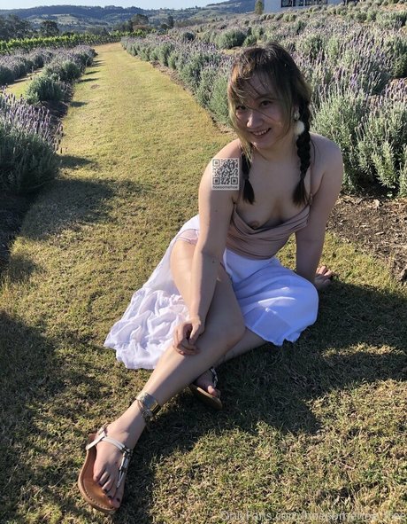 金髪のホットな妻オンリーファンズ ホットポルノ 写真