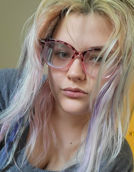 devilkitten336 モデル ギャラリー