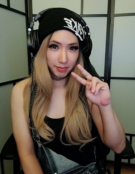 アマチュアペッギングオンリーファンズ トップ 写真