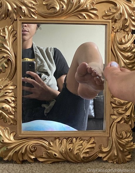 holymacre アダルトモデル 写真