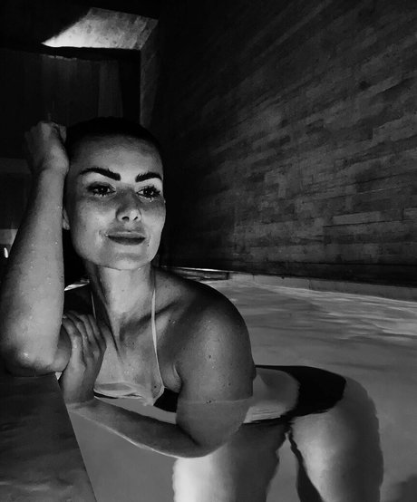 Nathalia Arcuri セクシーモデル 写真