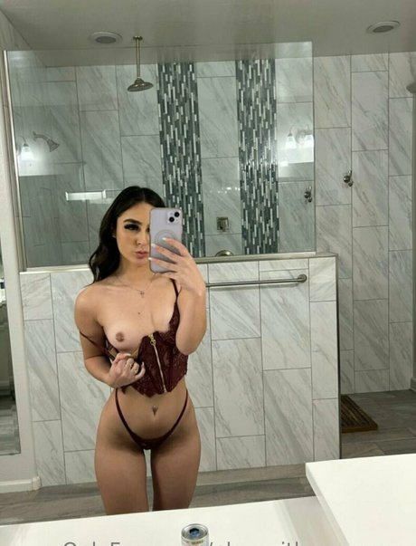 痴女妻オンリーファンズ トップ 写真