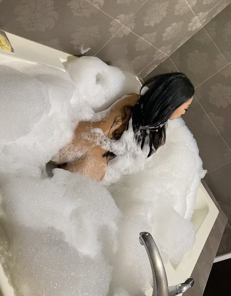 sereivthv セックスモデル 写真