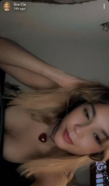 Cherrybombbs 裸モデル ギャラリー