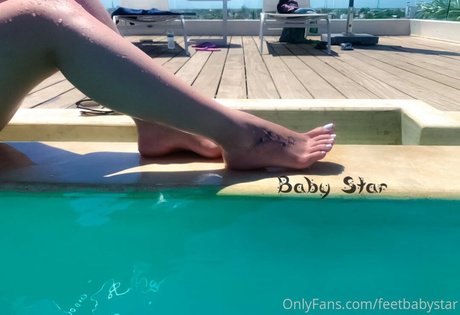 タンオンリーファン 無料アダルト 画像