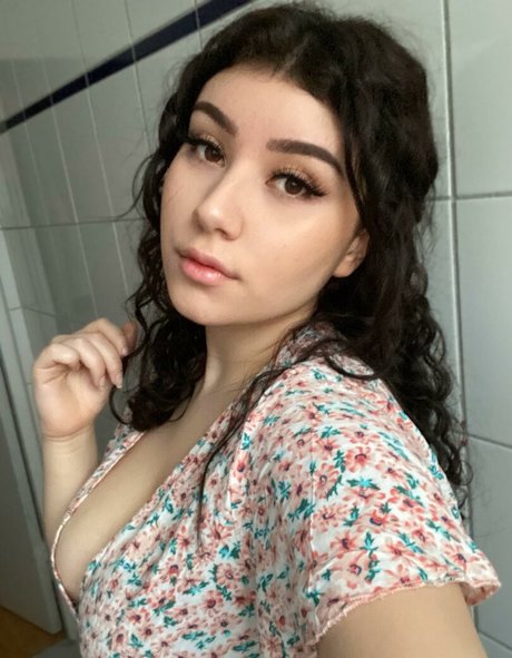 Yazzi 限定スター 写真