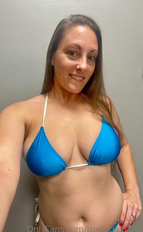 LGBTオンリーファン アダルト無料 画像