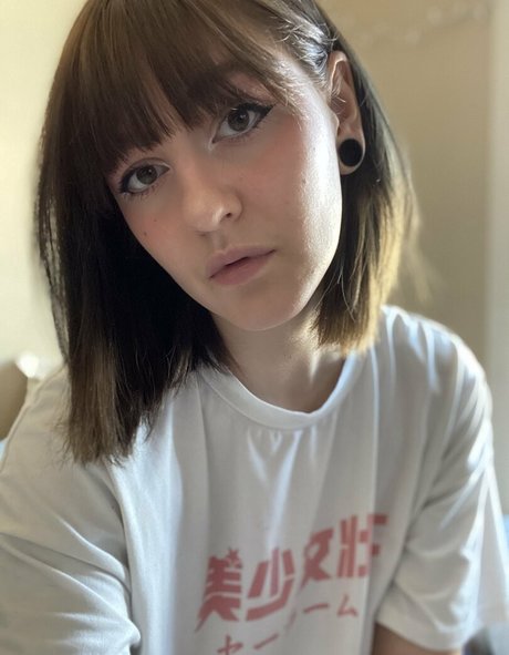 minaluna ヌードモデル ギャラリー