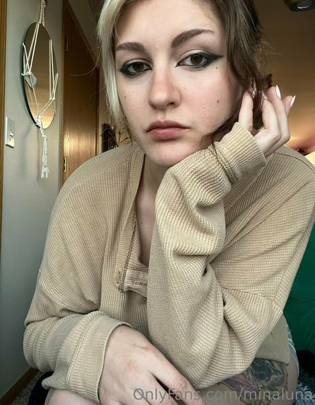 minaluna 完璧なスター ギャラリー