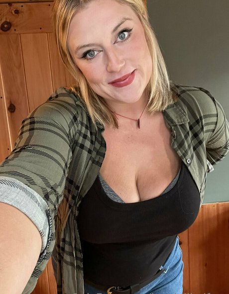 misslilydd 美しいモデル 画像