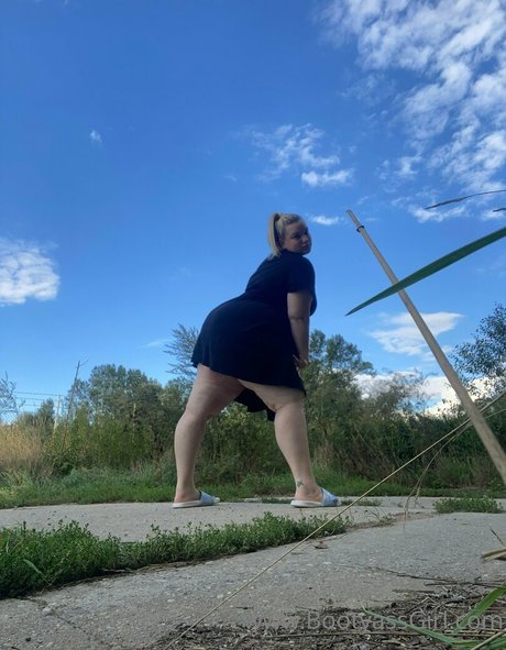 肉厚熟女オンリーファンズ ポルノグラフィック 写真