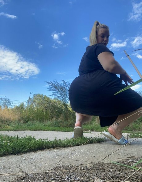 乳首 オンリーファンズ 美しいヌード アーカイブ