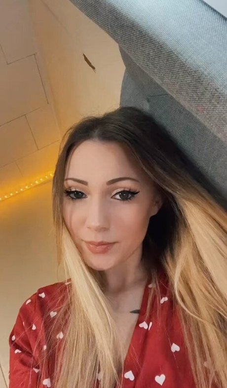 Little Momma 素敵なポルノスター 画像