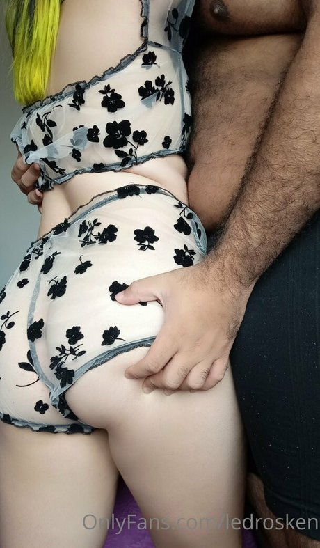 nyxie ledros 美しいスター ギャラリー