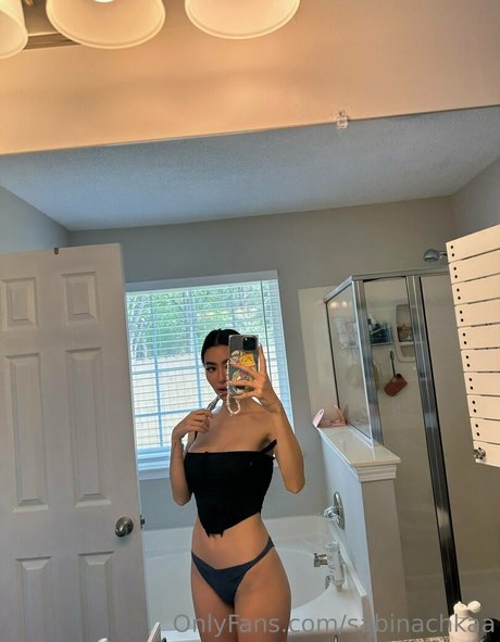 sabinachkaa ヌードスター 画像