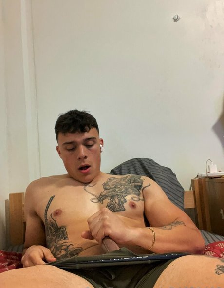 itsreallyyjj ポルノスター 写真