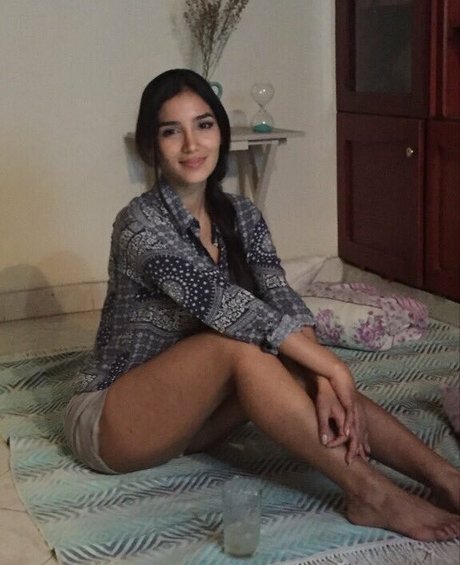 ランジェリーファックオンリーファンズ アートヌード アーカイブ