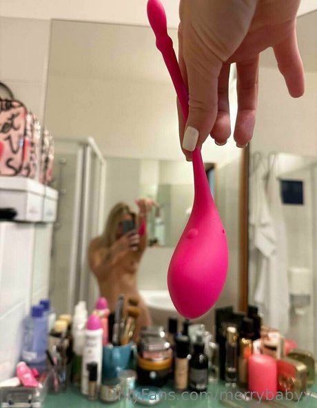 アナルファックオンリーファンズ 無料ポルノ 画像