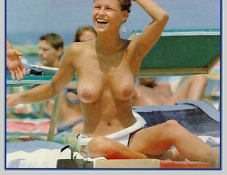 Michelle Hunziker セクシーなポルノスター 画像