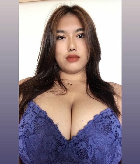 ゲイディルドオンリーファンズ セクシー裸 ギャラリー