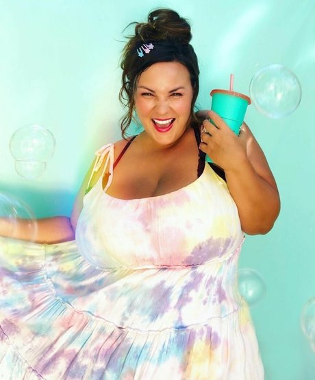 Nicole Denise Johansson ヌードのポルノスター ギャラリー