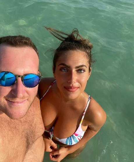 Ylenia Bevelacqua 裸モデル 写真