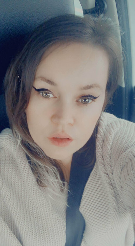 セクシーな妻オンリーファンズ 無料裸 画像