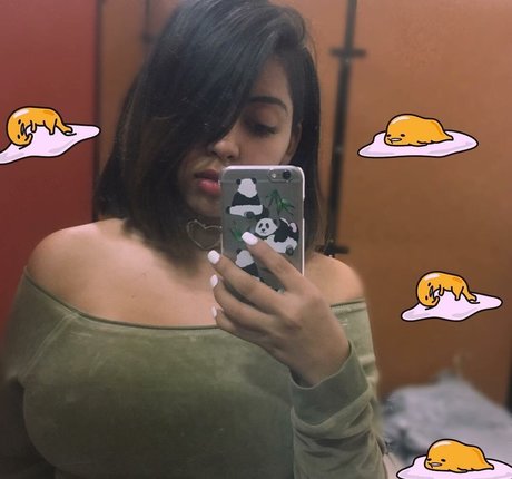 ジムガールズオンリーファンズ 無料アダルト ギャラリー