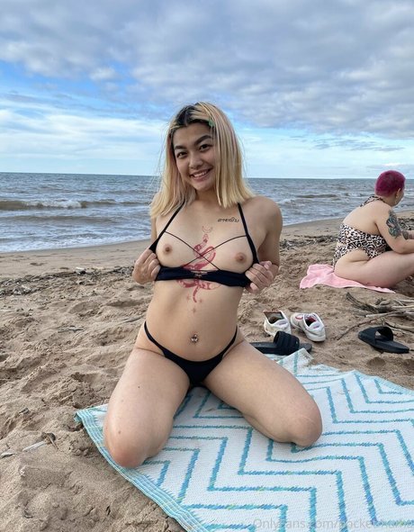 2人のオンリーファンズ 無料エロ ギャラリー